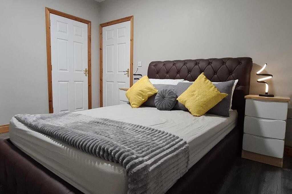 Millhouse Cottage A Luxury 3 Bed Bungalow أنتريم المظهر الخارجي الصورة