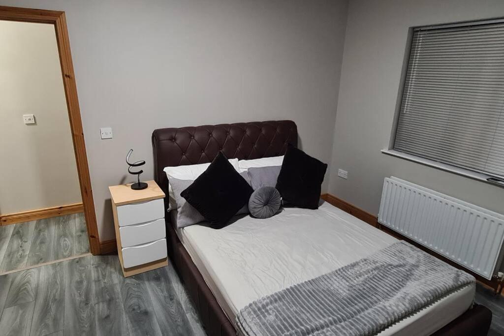 Millhouse Cottage A Luxury 3 Bed Bungalow أنتريم المظهر الخارجي الصورة